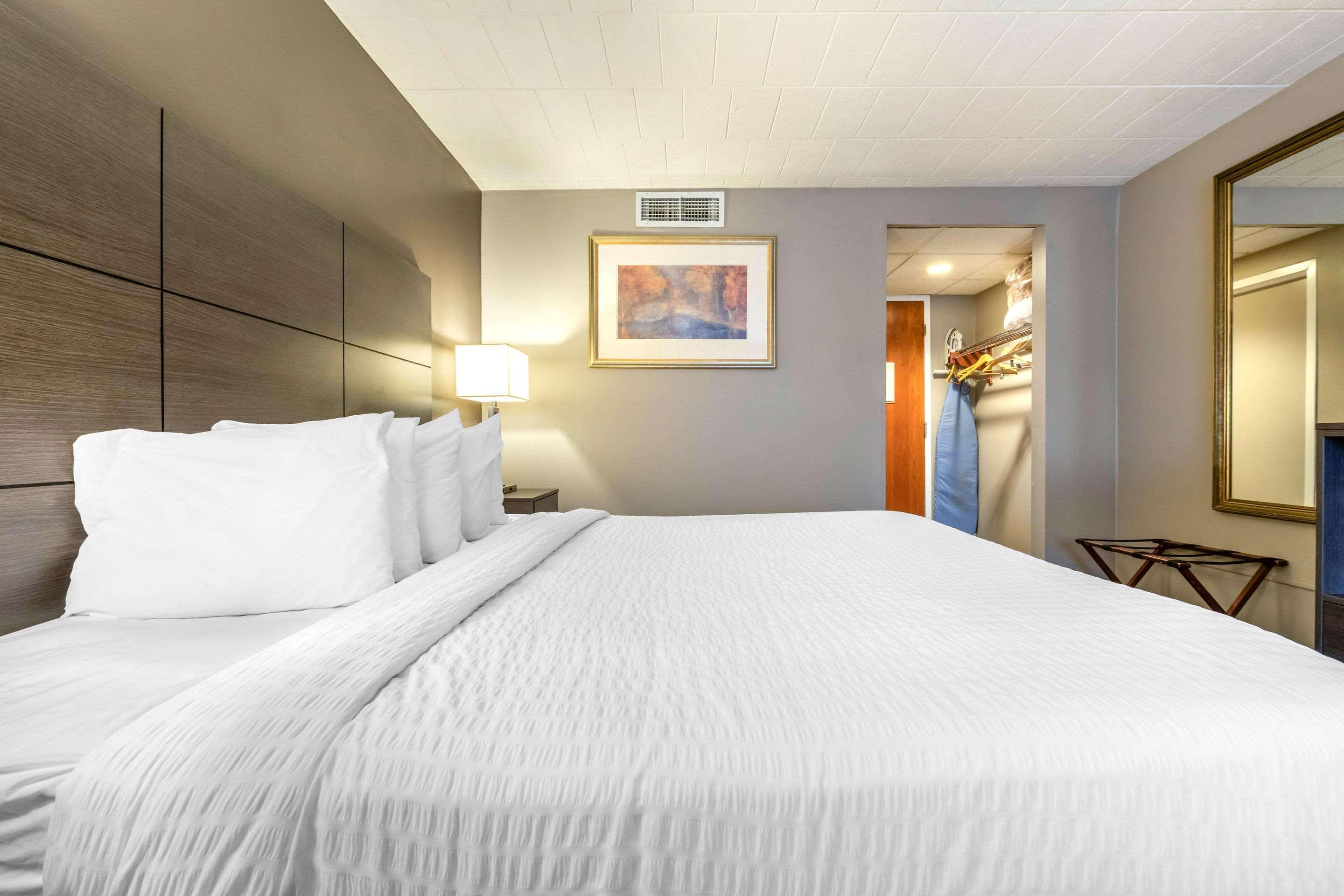 Clarion Hotel And Conference Center Harrisburg West New Cumberland Exteriér fotografie