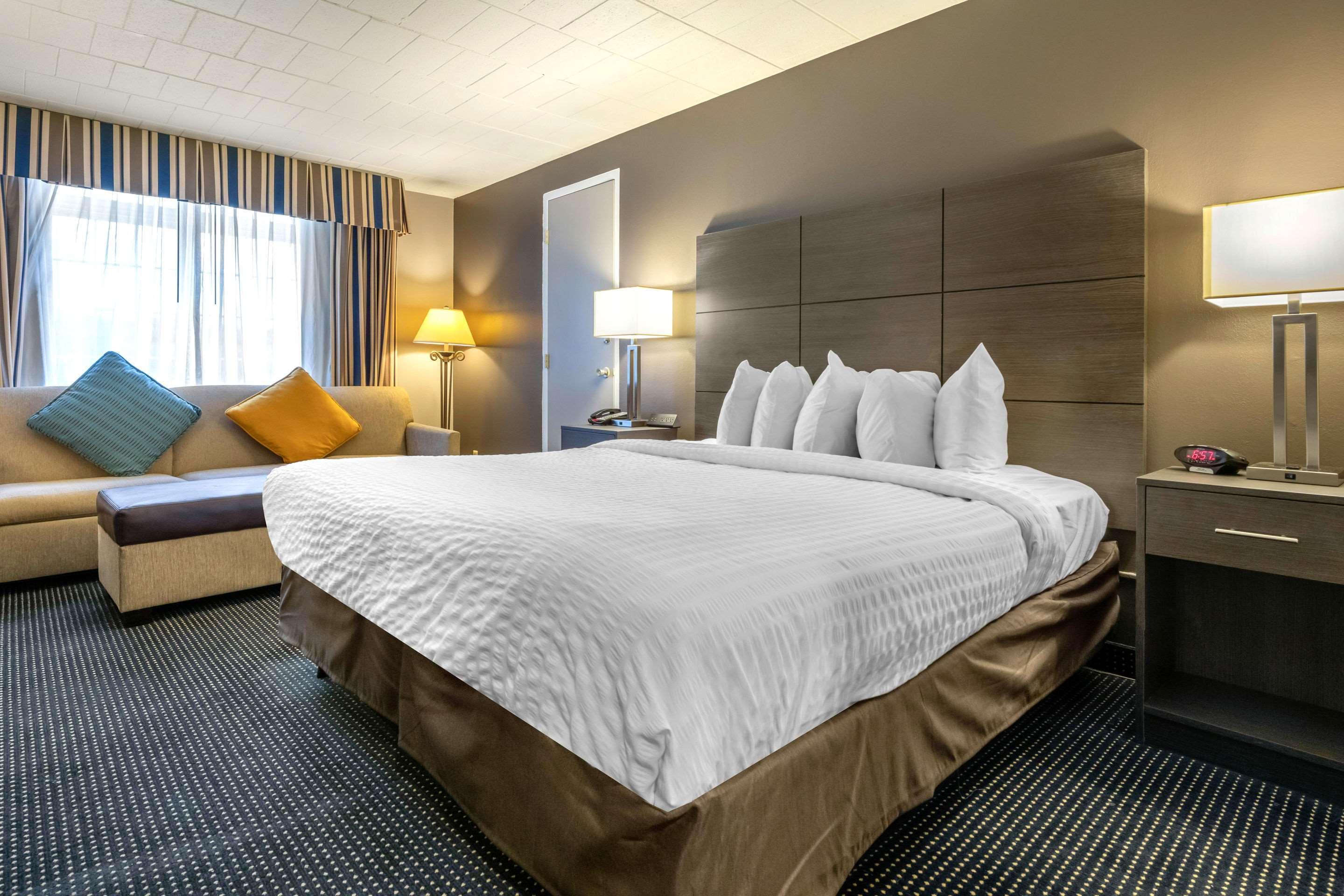 Clarion Hotel And Conference Center Harrisburg West New Cumberland Exteriér fotografie