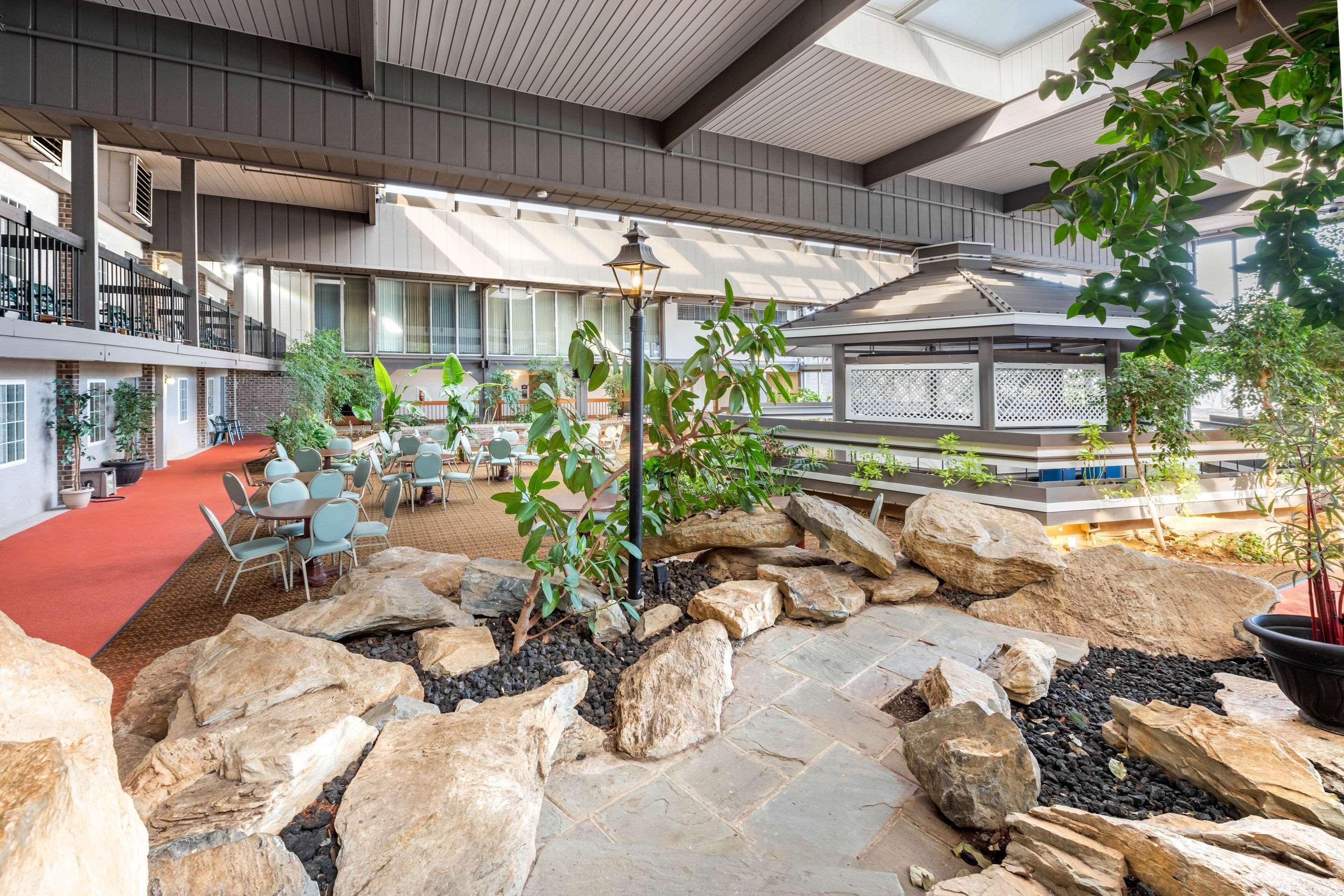 Clarion Hotel And Conference Center Harrisburg West New Cumberland Exteriér fotografie